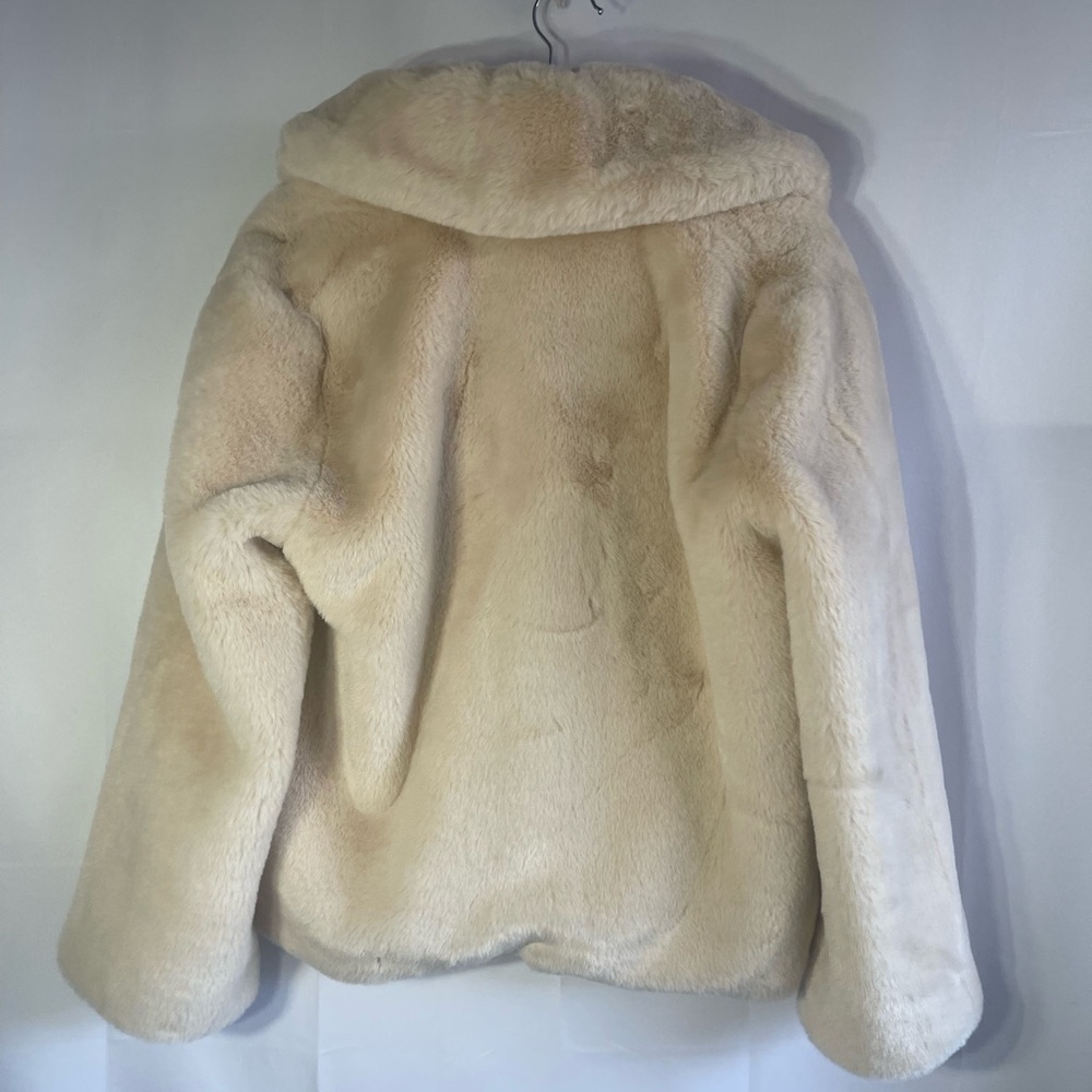 Apparis Cream Faux Fur Teddy Jacket with Shawl Collar - Picture 6 of 6